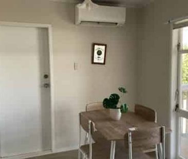 Sunny and Elevated Three Bedroom Home - Photo 3