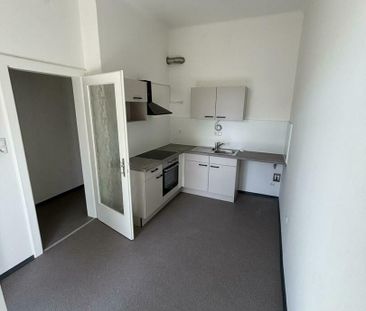 Traumhaftes Wohnen im Herzen der Stadt: Wohnung mit Innenhofbalkon sucht neue Bewohner*innen! | 2. Stock ohne Lift - Photo 2