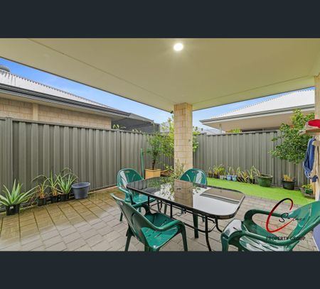 17 Lockwood Way, Aveley, WA 6069 - Photo 4