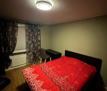 Bygatan, Sollentuna - Photo 1
