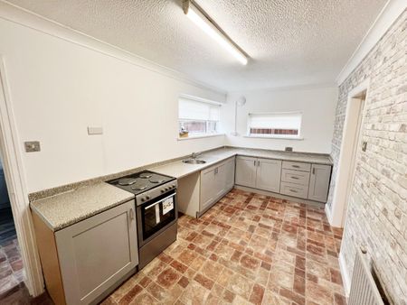 Tyne Crescent, Spennymoor - Photo 4