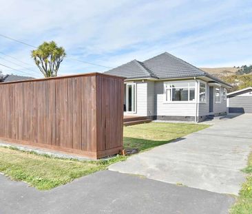 HILLSBOROUGH - 3 BEDROOM TIDY HOUSE, PET NEGOTIABLE - Photo 4