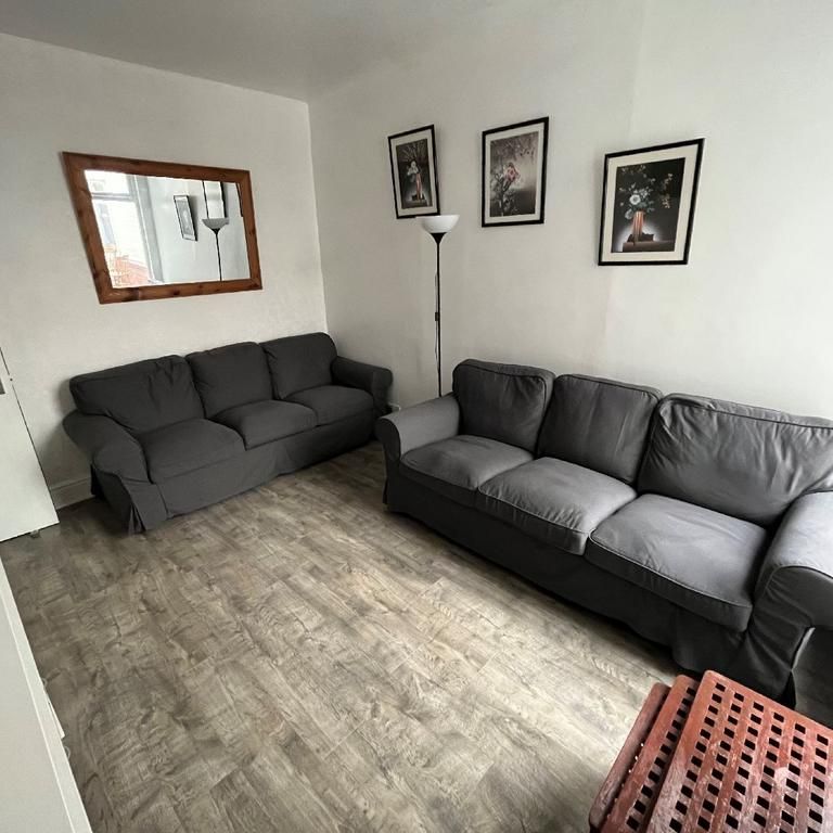 7 bedroom house share to rent - Photo 1