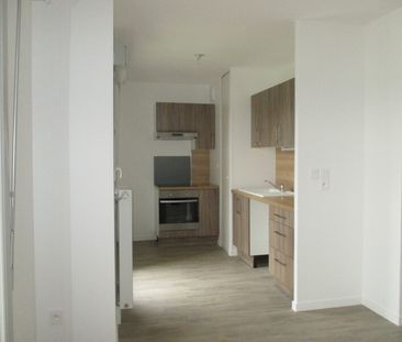 Location Appartement 3 pièces 64m² ST JEAN DE BRAYE 45800 - Photo 4