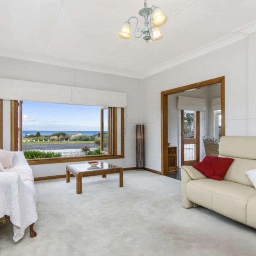 Beachside Living - Photo 1