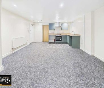 Promenade, Blackpool, FY1 - Photo 6