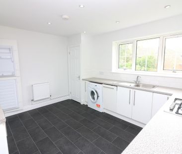 2 bedroom maisonette to rent - Photo 6
