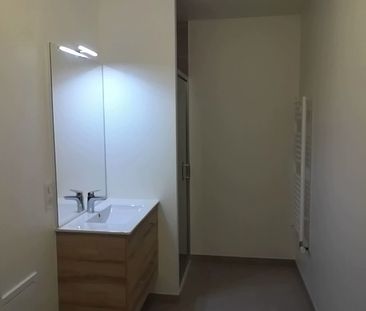 Location Appartement 2 pièces 40m² ANNECY 74000 - Photo 2