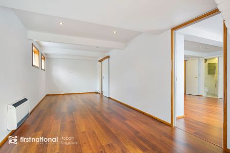 Excellent Studio in Popular Location - Photo 3