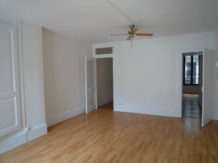 Appartement à louer 2 pièces - Photo 2