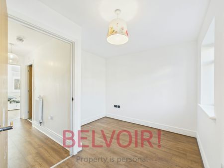 Town house to rent on - Photo 4