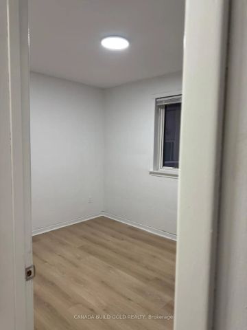 43 Aloma Crescent - Photo 4