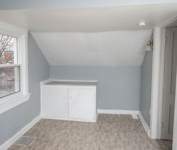 For Lease - 39 CARLETON Street Unit# upper, Thorold, Ontario - Photo 2