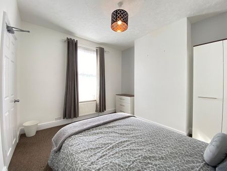 6 bedroom house share to rent - Photo 4