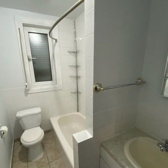 For Lease - 54 Dale Avenue Unit# Main, Toronto, Ontario - Photo 1