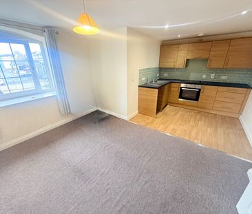 Sherborne Road, Yeovil, Somerset - Photo 6