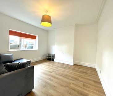 4 Bed Terraced House, Ashley Down Road, BS7 - Photo 2