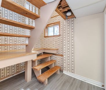 For Lease - 16 Royal Avenue, Hamilton, Ontario - Photo 2