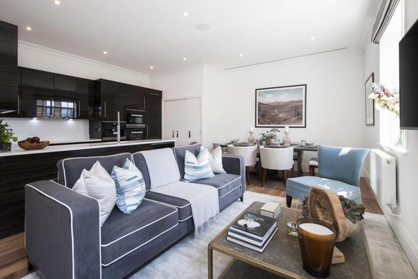 3 bedroom flat to rent - Photo 1