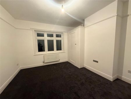 3 bedroom detached house to rent - Photo 4