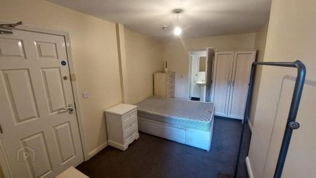 5 Ulsterville Place, Belfast, BT9 7BH - Photo 4