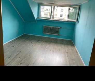 Helle Dachwohnung in ruhiger und zentraler Lage - Photo 5