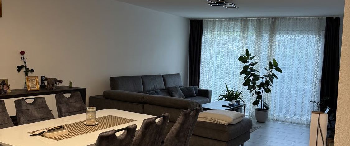 2.5 Zimmer, 80 m², EG - Foto 1