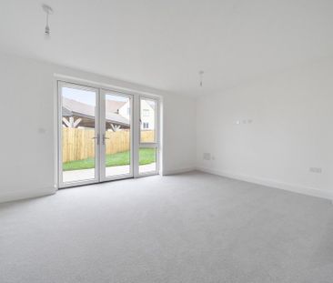 3 bedroom detached house to rent - Photo 4