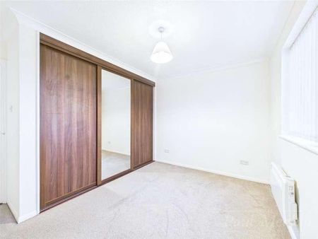 Theresas Walk, South Croydon, CR2 - Photo 5