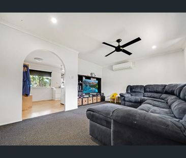 3 Bedroom Home in great Location - Photo 1