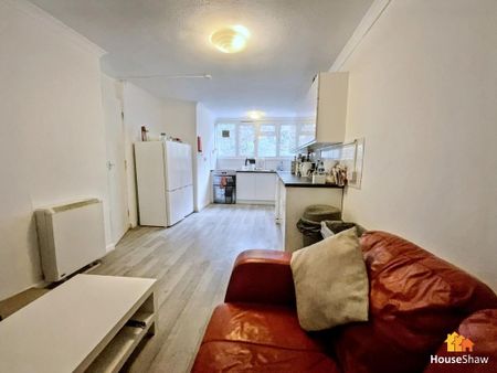 5 bedroom maisonette to rent - Photo 3