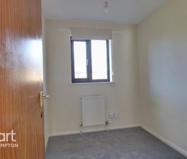 4 bedroom detached house to rent - Photo 3