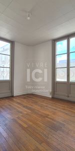 T2 HYPER CENTRE DISPONIBLE IMMEDIATEMENT - Photo 4