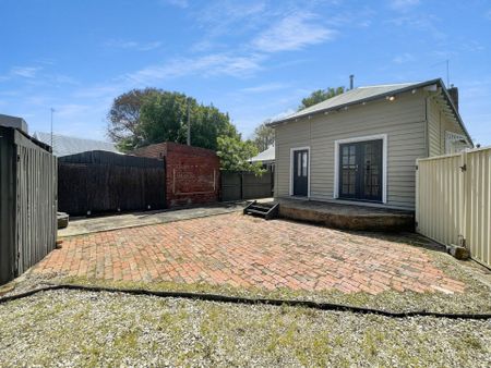 509A MacArthur Street, Soldiers Hill - Photo 5