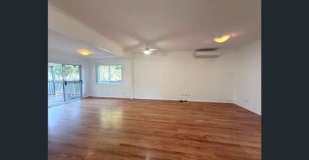 Logan Central - 4 Bedroom Home! - Photo 2