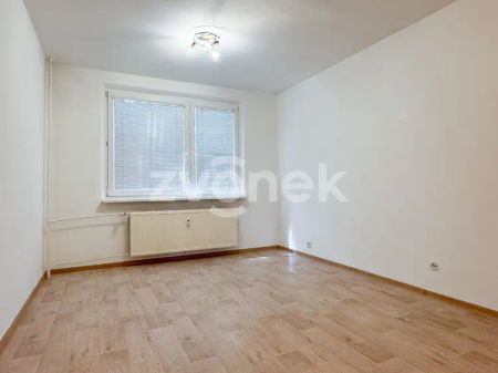 2+1 Zlín - Větrná, po rekonstrukci, klidná lokalita, ihned - Photo 5