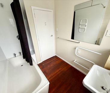 6/48a Merton Street, Trentham - Photo 5