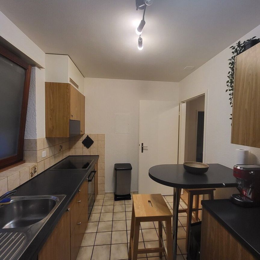 4.5-room duplex apartment with suite and much more. in a central location in Birsfelden - Birsköpfli & Hardwald. Local recreation area - Foto 1