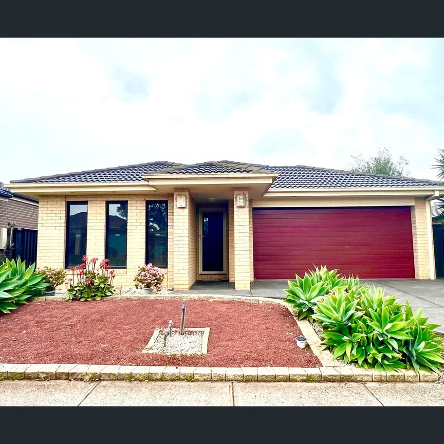 47 Pennings Road, Wyndham Vale, Vic 3024 - Photo 1