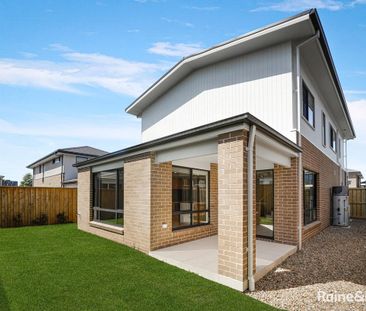 Brand New Four Bedroom Family Home In Prime Location! - Photo 3