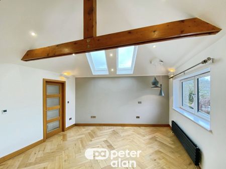 Heol Penrhiw, MOUNTAIN ASH - Photo 3