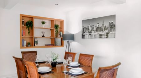 2 bedroom 1.5 bathrooms - Photo 3