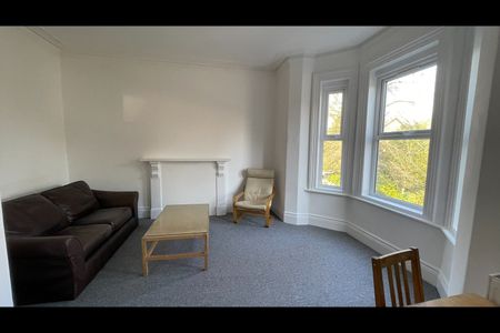 1 Bed Flat, Demesne Road, M16 - Photo 3