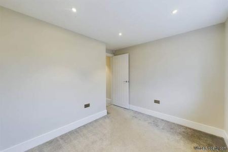 2 bedroom property to rent in Hemel Hempstead - Photo 2