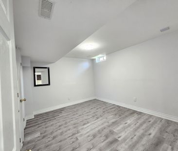 For Lease - 41 Gordon Weeden Road, Markham, Ontario - Photo 5