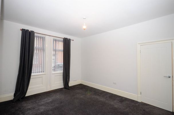 2 bed flat to rent in Canterbury Street, South Shields, NE33 - Photo 1
