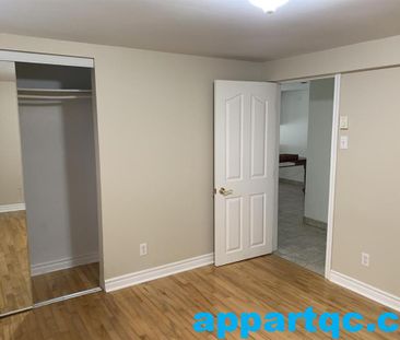 Montréal-Est – Grand logement 5 1/2 à louer - Photo 1