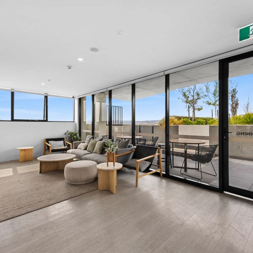 Spacious Resort Style Living in Aspen Village - Photo 1