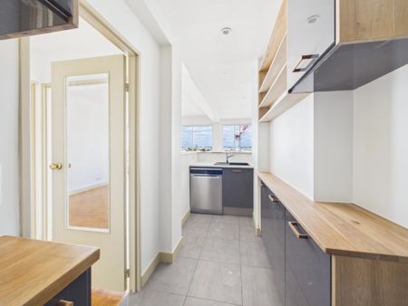 Tout savoir sur cet appartement dans le quartier Saint Placide, à Paris 6ème - Photo 5