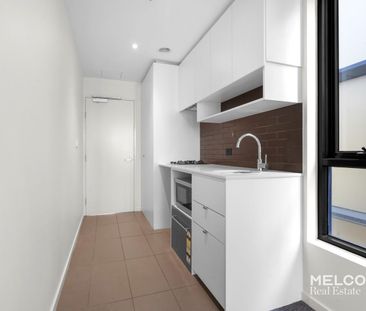 URBAN OASIS - UNFURNISHED - Photo 6